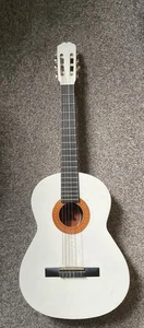 Admira BM Almeria White Classical Spanish Guitar Spanish Six-String - Picture 1 of 4
