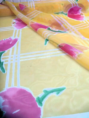 Gelb Chiffon mit größen weinroten Blümen Frühling Design transparent 150cm breit - Bild 1 von 4