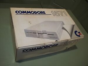 Commodore 1571 Computer Floppy Disk Drive C64 C128 UNTESTD Manuals Disk Box 5.25