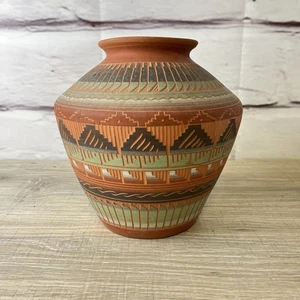 Hand Etched & Painted Geometric Native American Art Pottery Vase Signed 7.5" - Picture 1 of 14