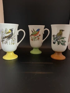 (3) Pedestal Copa Pájaro Fred Roberts Años 60 De Colección Pájaro Cantor Coronado Dorado MCM - Imagen 1 de 2