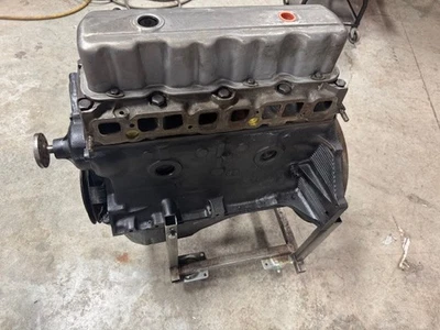 LOWERED PRICE ! GM 3.0 LITER New FORKLIFT Industrial Engine, GM 3.0L, never ran - Image 1 of 4