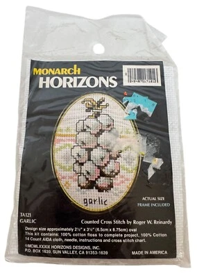 Monarch Horizons Garlic Counted Cross Stitch Kit Kitchen Home Decor Food Small - Image 1 of 4