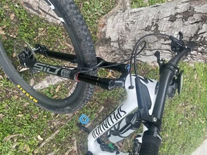 SPECILIZED epic pro 2021 - Picture 1 of 6