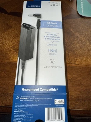 Insignia - Cargador 65W para portátiles y ultrabooks seleccionados Foto 1 de 4