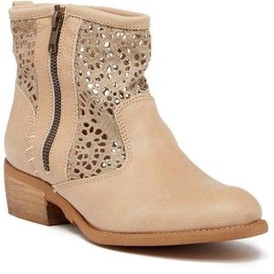 Shop COOLWAY Women's Black Knee High Boots up to 45% Off | DealDoodle