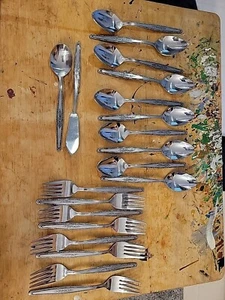 20 Vintage MCM Interpur Stainless Steel Teaspoons  & Forks SINGLE ROSE Korea  - Picture 1 of 8