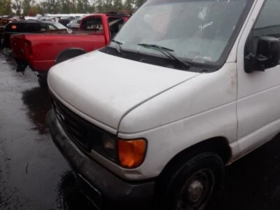 Used Fuel Injection Throttle Body fits: 2004 Ford E150 VAN 8-330 5.4 Grade A - Изображение 1 из 4