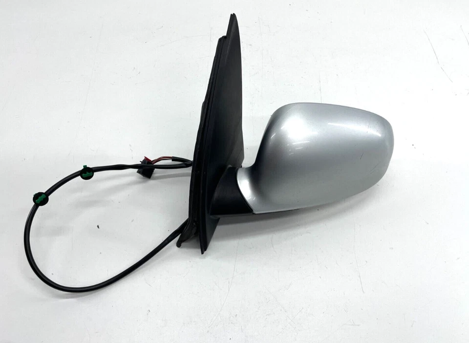VOLKSWAGEN GOLF MK5 SIDE VIEW MIRROR ASSEMBLY NO GLASS FRONT N/S/F 2004-2009 — 第 1/4 张图片