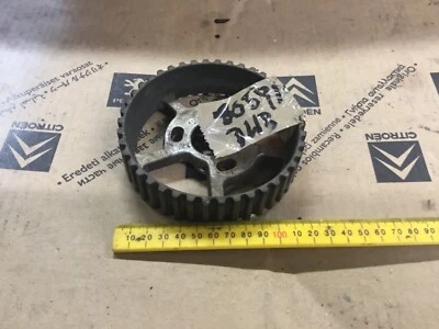 Б/у звездочка распределительного вала дизельного двигателя Citroen PEUGEOT 206 306 partner dw8 dw8b 1868cc - Изображение 1 из 3