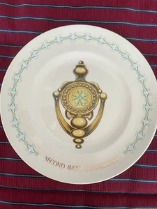 Avon Collector Plate Second Anniversary "The Avon Door Knocker" - Bild 1 von 2