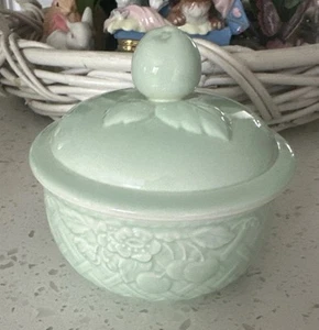 Villeroy & Boch Green Piemont Primavera Germany ~ Faience Sugar Bowl W/Lid - Picture 1 of 6