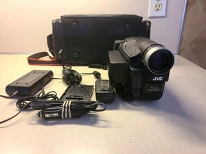 JVC GR-AXM210 Camcorder - Black GREAT CONDITION Tested WORKS GREAT - Picture 1 of 11