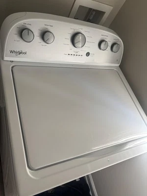 brand new 2012 whirl pool washer dryer set - Image 1 of 4