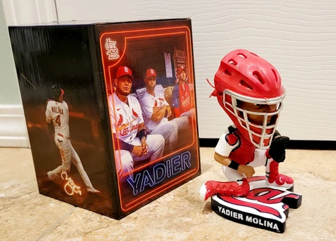 NIB St Louis Cardinals YADIER MOLINA Legends Bobblehead Yadi SGA 10-1-22 Cover