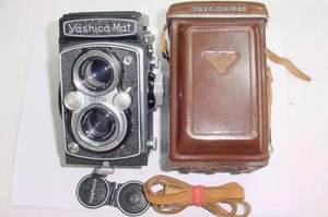 Yashica-Mat TLR 120 Medium Format Film Camera COPAL-MXV 80mm F/3.5 Twin Lens - Picture 1 of 9