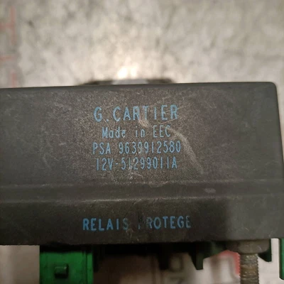 Relé de precalentamiento de bujías incandescentes  CITROEN XANTIA 1.9 TD SW - Imagen 1 de 3