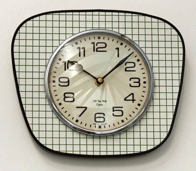 NEW 25cm Retro Wall Clock - Vintage Style White Mid Century Style French Formica - Image 1 of 4