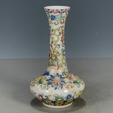 China Jingdezhen Porcelain Blue and White Enamel Thin Neck Vase Qing Qianlong