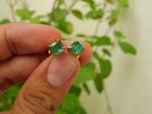 925 Sterling Silver Handmade 8 Ct Lab-Created Emerald stone Antique Earrings - Picture 1 of 4