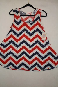 Camiseta sin mangas LuLaRoe talla XXS perfecta roja blanca azul Chevron tie dye sin mangas nueva con etiquetas - Imagen 1 de 4
