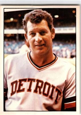 1976 SSPC #354 Mickey Lolich - Image 1 of 2
