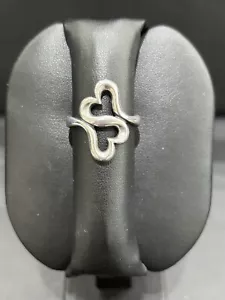 James Avery Heart to Heart Sterling Ring Sz 7 - Picture 1 of 2