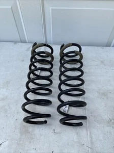 Muelles helicoidales delanteros Jeep Gladiator/JT 2020-2023 OEM 68506363AA/68506362AA - Imagen 1 de 7