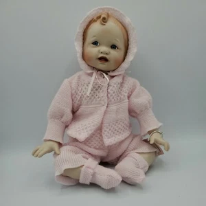 Vintage 1996 The Ashton-Drake Galleries "Shes Sitting Pretty" Philippines 936683 - Bild 1 von 7