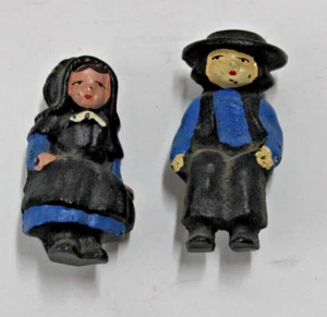 Lot of 2 Vintage Mini Cast Iron Metal Amish Women Lady and Man Kneeling Figure - Picture 1 of 2