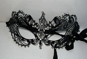 Mask from Venice Wolf The Tiara Lace Metal Black and Rhinestones Halloween - Picture 1 of 9