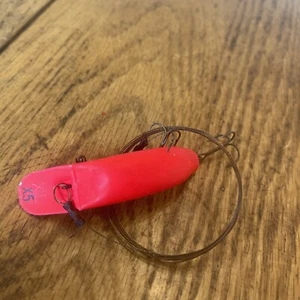Helin Tackle Company Plattfisch X5 mit Vorfach für Trolling gebraucht Farbe: FL rot - Bild 1 von 6