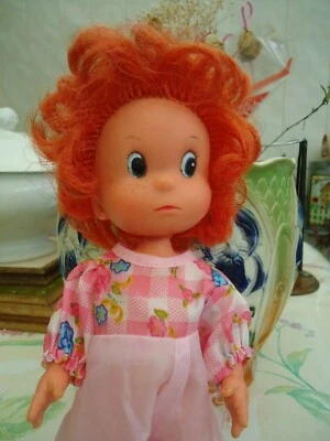 ANCIENNE POUPEE FURGA de 22 CM ROUSSE  - Photo 1/4