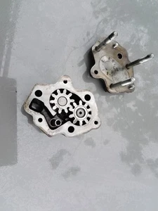 Volvo Penta MD2 B Ölpumpe oil pump - Bild 1 von 4