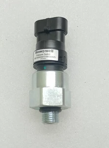 Honeywell MEF00400BYPNKDAA25 21337 Medium Pressure Switch (Lot of 25pcs in 1 box - Picture 1 of 9