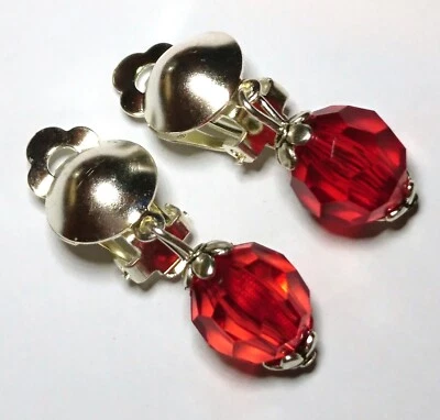 Ohrclips Clips facettierter Acrylperle rot silberf Ohrringe - Bild 1 von 2