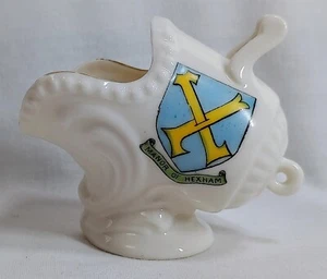 De colección Manor of Hexham Souvenir Miniatura Cerámica Carbón Hod Scuttle - Imagen 1 de 7