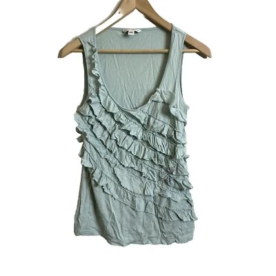 Top con volantes verde menta Banana Republic para mujer talla pequeña carrera Foto 1 de 4