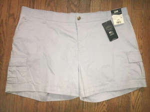 Lee Women’s 22 M Blue Regular Fit Cargo Shorts Mid Rise NWT 112 - Picture 1 of 6
