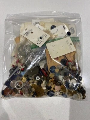 Big Bag of Vintage Buttons - Image 1 of 4