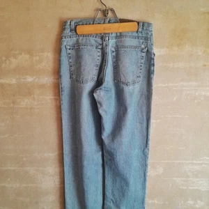 746. vintage light blue Faded Glory Original Fit denim jeans, 32x34 - Picture 1 of 8
