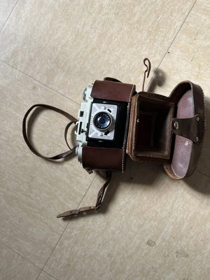 Ancien appareil photo ELITE FEX avec son étui - Photo 1/4