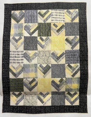 SWEETHEARTS Cotton Quilt Kit By Lauren Caswell Brooks 30½"x 40½” Red White Pink - Image 1 of 4