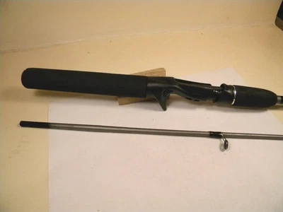 Zebco 1545LFTKF varilla de fundición mediana 5'6" Foto 1 de 4