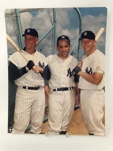 Mickey Mantle, Roger Maris y Yogi Berra 8x10 Color Foto sin Firmar BUF - Imagen 1 de 1