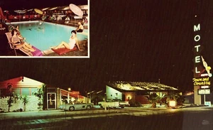 Town and Country Motel - Anaheim, California Postcard Old Mercedes - Picture 1 of 2