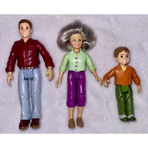 Loving Family Figures: Father, Son/Brother, Grandmother, Fisher-Price 2006 - Picture 1 of 4
