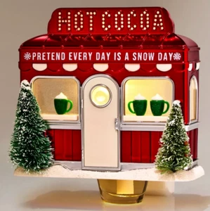 Bath & Body Works Christmas Hot Cocoa Stand Trees Nightlight Plug Wallflowers - Picture 1 of 9