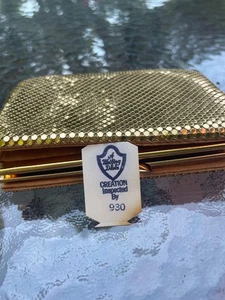 Vintage Whiting & Davis Gold Metal Mesh Small Evening Purse Coin Clutch Bag - Picture 1 of 5