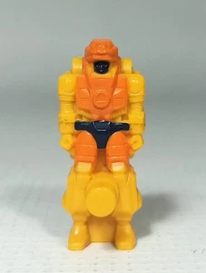 HASBRO 1988 TRANSFORMERS G1 SCOOP TARGETMASTER HOLEPUNCH ROBOT ACTION FIGURE - Picture 1 of 10